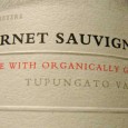 Super behagelig Jean Bousquet Cabernet Sauvignon Dette er den 3 flaske vi har modtaget fra wine.dk. Så den måtte prøves her til aften, sammen med et fantastisk måltid mad leveret af min dejlige kone. De to...